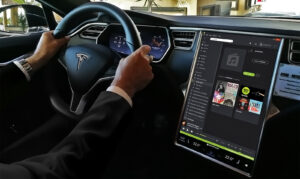 Chauffeurservice Teneriffa. Tesla S. Elektro
