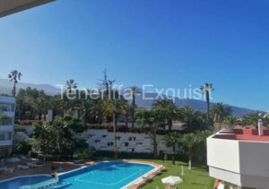Ferienwohnung ruhige Lage mit Pool und Balkon beim Botánico