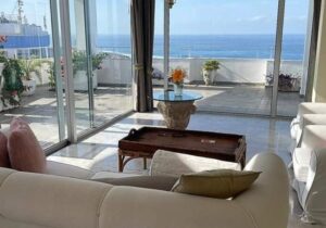 Wundervolles Penthouse mit Glasfront. Puerto de la Cruz