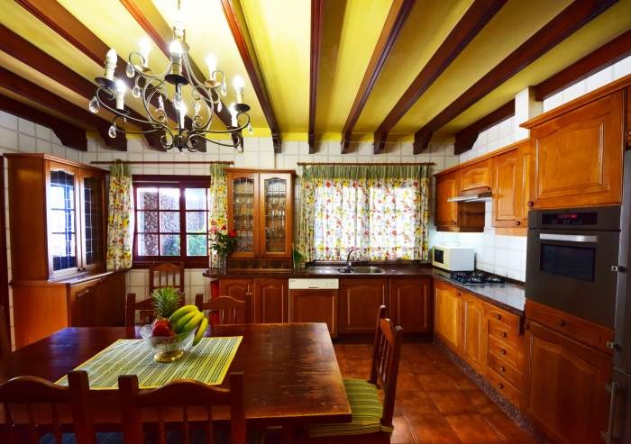 Ferienhaus beheizbarer Pool und großer Terrasse