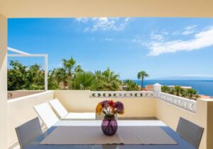 Ferienwohnung mit Pool & Meerblickterrasse in Callao Salvaje