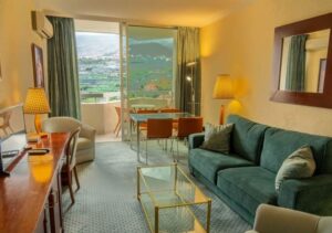 Private Ferienwohnung in der 15. Etage im Precise Resort Puerto de la Cruz