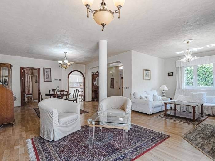 Charmante Ferienwohnung, voll ausgestattet, hundefreundlich, mit Grillterrasse und Bergpanorama in El Tanque, Teneriffa